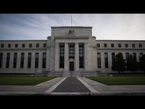Fed Beige Book Shows US Economy Expanded 'Slightly'