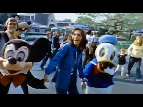The Carpenters at Disneyland (1974) | Please Mr. Postman