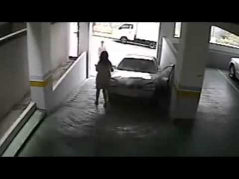 Na parkingu...