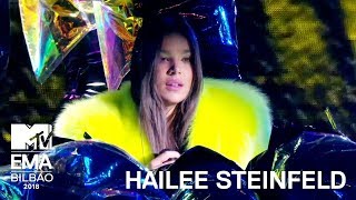 Hailee Steinfeld Performs Back to Life (Live Perfo