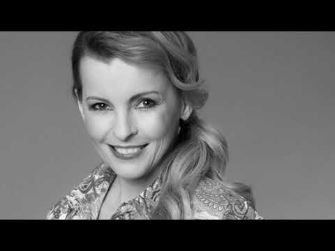Iveta Bartošová- Ve jménu lásky- klavírní doprovod (Ve jménu lásky+ Tři oříšky pro Ivetu)