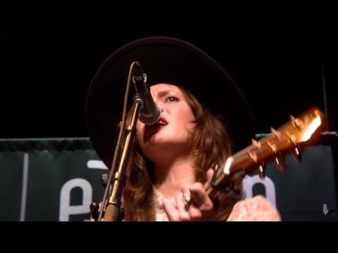 honeyhoney - Father's Daughter (eTown webisode #1029)