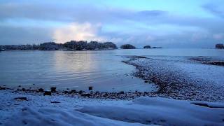 sunrise pan Totem Park 16 sec