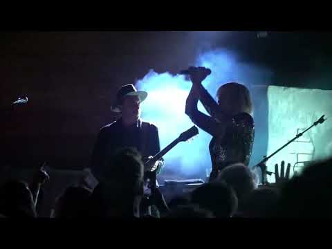 Metric - Black Sheep/Breathing Underwater (Live at Pappy & Harriet's) 6-8-23