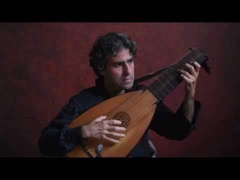 Charles Mouton: Sarabande 'la Mallassis' on baroque lute.