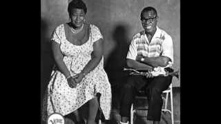 Video thumbnail of "Summertime   Ella Fitzgerald and Louis Armstrong"