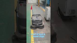 PUDU MT1 Robot Sweeper work in Factory with lots of dust on the floor!