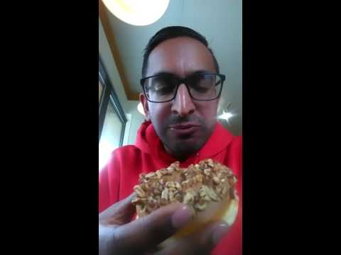 Maple Donut da Laggan's Bakery em Lake Louise, Alberta, Canadá