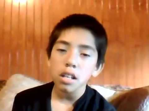 Niño Se Enoja Al Cantar Mal