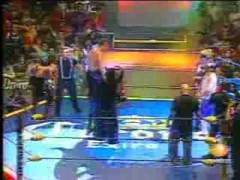 triple a, konan le rompe la madre a jack evans