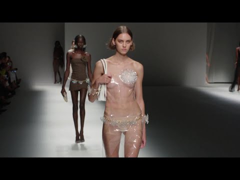 Fashion Show 2024 Bluemarine 👗 Milan Fashion Week