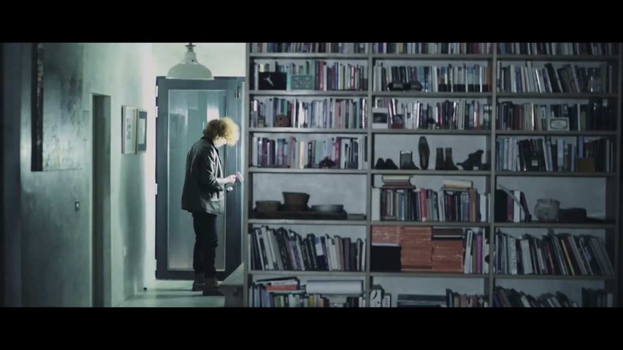 FLUX trailer @vandergrijn1