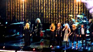 Stevie Nicks, Sheryl Crow, Carrie Underwood   It&#39;s So Easy RRHOF   04:10:14