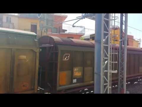 E655 298 in testa al MRS 59300 Bicocca - Lecco Mag