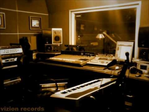 SpeciaL B Ft. Red Bloody & Leendy -  Edi se M'don  2011