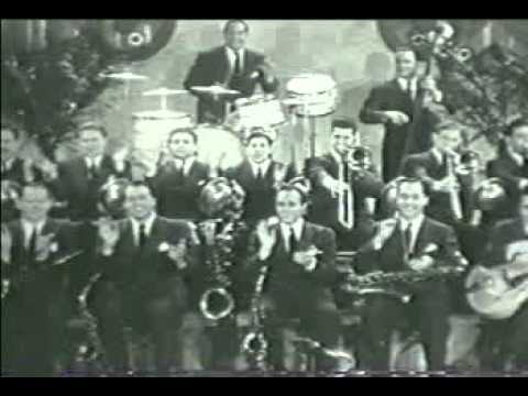 Tony Pastor & His Orchestra & Johnny Morris - Doin' the Ratamacue 1942