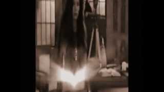 Charmed - Play ( LORIE )