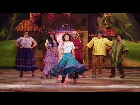 La familia Madrigal llega a Disney On Ice | Encanto | Disney