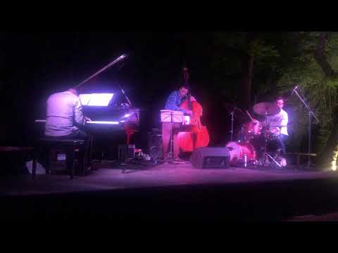Andrea Rea Trio - Tales of Freedom (Live @Suoni del Giardino 21)