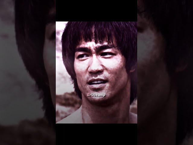Vídeo relacionado con Cita de Artes Marciales Película Be like Water my Friend Camiseta