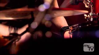 Avril Lavigne - Adia (Live from the Roxy Theatre)