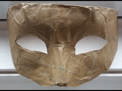 Masque carnaval en papier maché