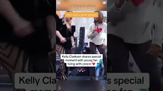 Download lagu Celebrities surprise sick fans#celebrity #fan #surprise #fyp #usaus mp3