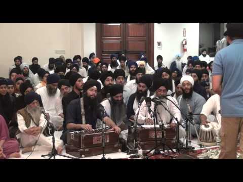 Dr Harcharan Singh Jee (Amritsar) - Raensabaayee Keertan New York Samagam August 2012