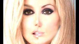 Sexy Blondes: Faith Hill as Brigitte Bardot Make Up