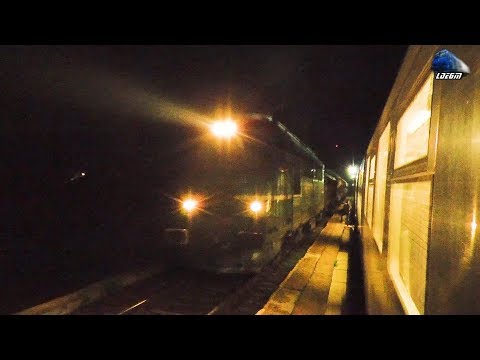 LDE2100 60-0547-9 & Marfar VTR Freight Train in Gara Bratca Station in Noapte/Night - April 2018