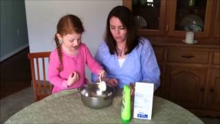 corn starch and conditioner play dough