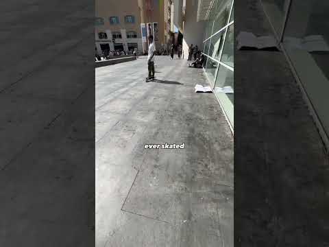 Skating The Most Famous Spot In Barcelona #skateboarding #macbabcn