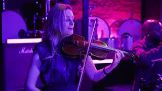 "Snooze" - VSQ Performs SZA (Live Performance) gameplay video by csmith05, 3:00 duration