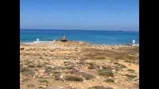 Cypr pafos plaża - usypywanie Cyprus Paphos beach