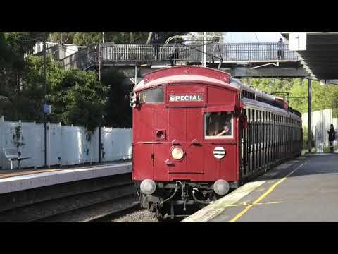 Red Rattlers in the East! : Glen Waverly Tait shuttles