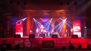 Jatt Di Akal Live Ranjit Bawa & Dj Sunny Singh at khalsa college Part 2