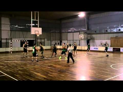 CB Cellera 76 - 65 Besalu Vila Comtal