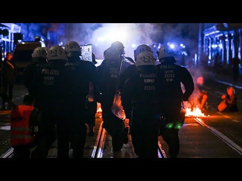 Further nighttime riots in Leipzig after verdict against Lina E.