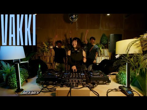 VAKKI | MIXMIXTV POP-UP STUDIO / SFACTORY