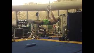 faze tari se invarte tare