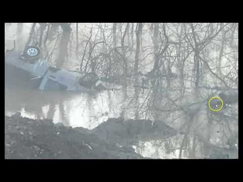 Massive Landslide In Kentucky Takes Trucks and Equipment Into The River Below