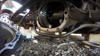 93-02 Camaro & Trans Am Differential Cover Install | Rear End Cover Seal