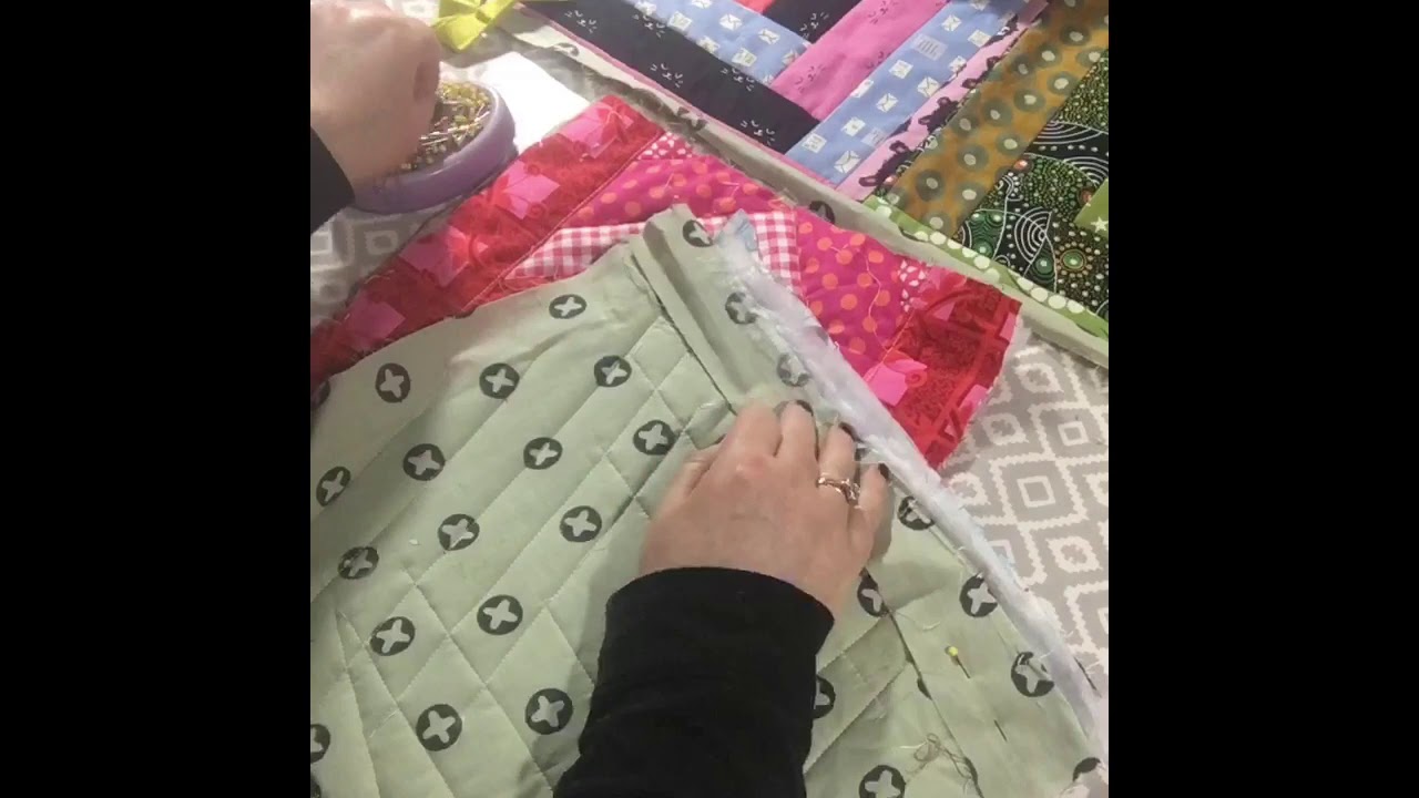 GillyMac Club Facebook Live - Quilt as You Go Demo