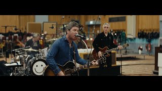 Musik-Video-Miniaturansicht zu The Masterplan Songtext von Noel Gallagher's High Flying Birds