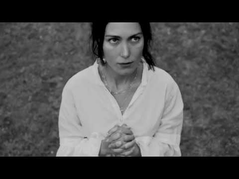 Soho Rezanejad - Gladioli 21:12 / Until My Scales Dry