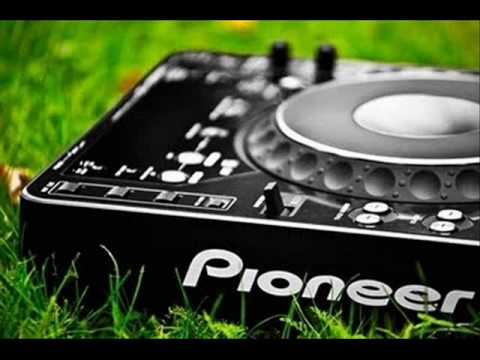 Kïd Cudï & Johan Wedel - Whenever Cudder Is Back (Johan Wedel Re-Touch)