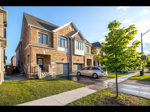 4K Real Estate Video Tour - 106 Laing Dr, Whitby