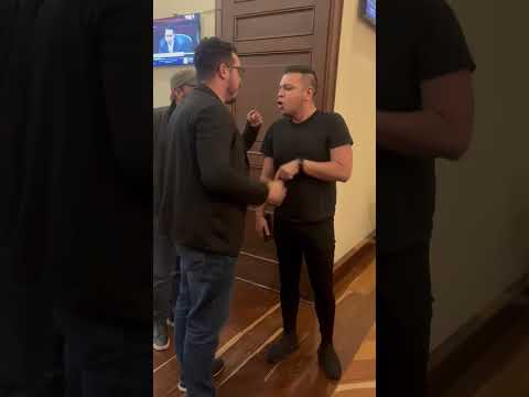 A scuffle between Jota Pe Hernández and Hernán Muriel of Cofradía nearly came to blows.