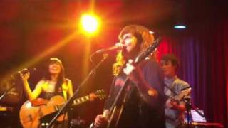 Mirah and Thao: Dogs of BA