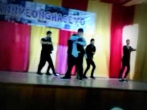 GUG - Into The New World, Genie, Kissed a Girl , The Boys 14012012